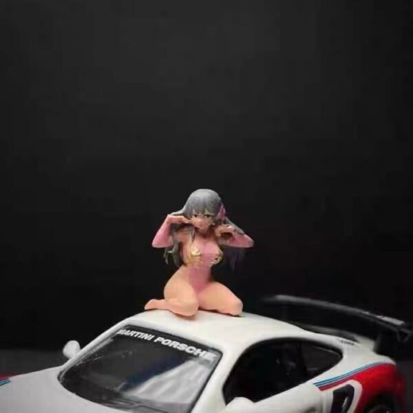 Hand painted doll, style 9, 1:64