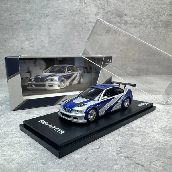 AR Almost Real 1:64 BMW M3 GTR NFS