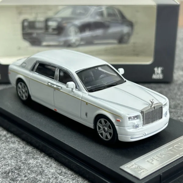 SW 1:64 Rolls-Royce Phantom Seventh Generation - White