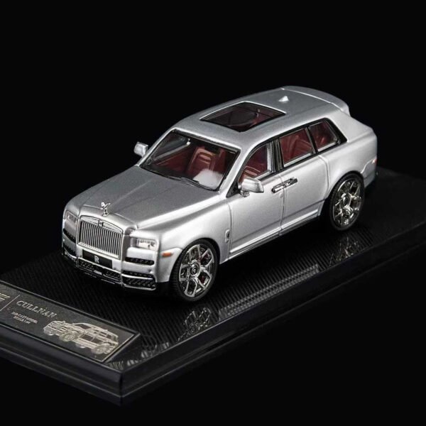 SC Art 1:64  Rolls-Royce Phantom VIII - Cullinan - Silver