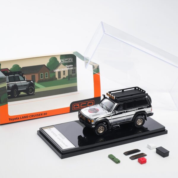 GCD 1:64, Land Cruiser LC80 - Chrome Silver