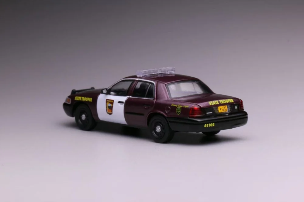 596 Model 1:64 Ford CV CROWN VICTORIA Minnesota State Trooper Police ...