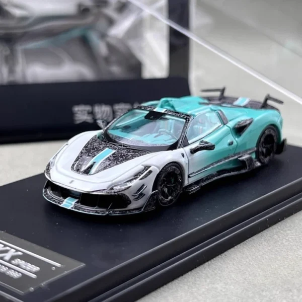 DCM 1:64 Blue F8xx Spider MANSORY, Teal/White