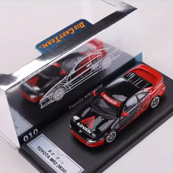 DCT 1:64 Toyota MR2 W20 Advan