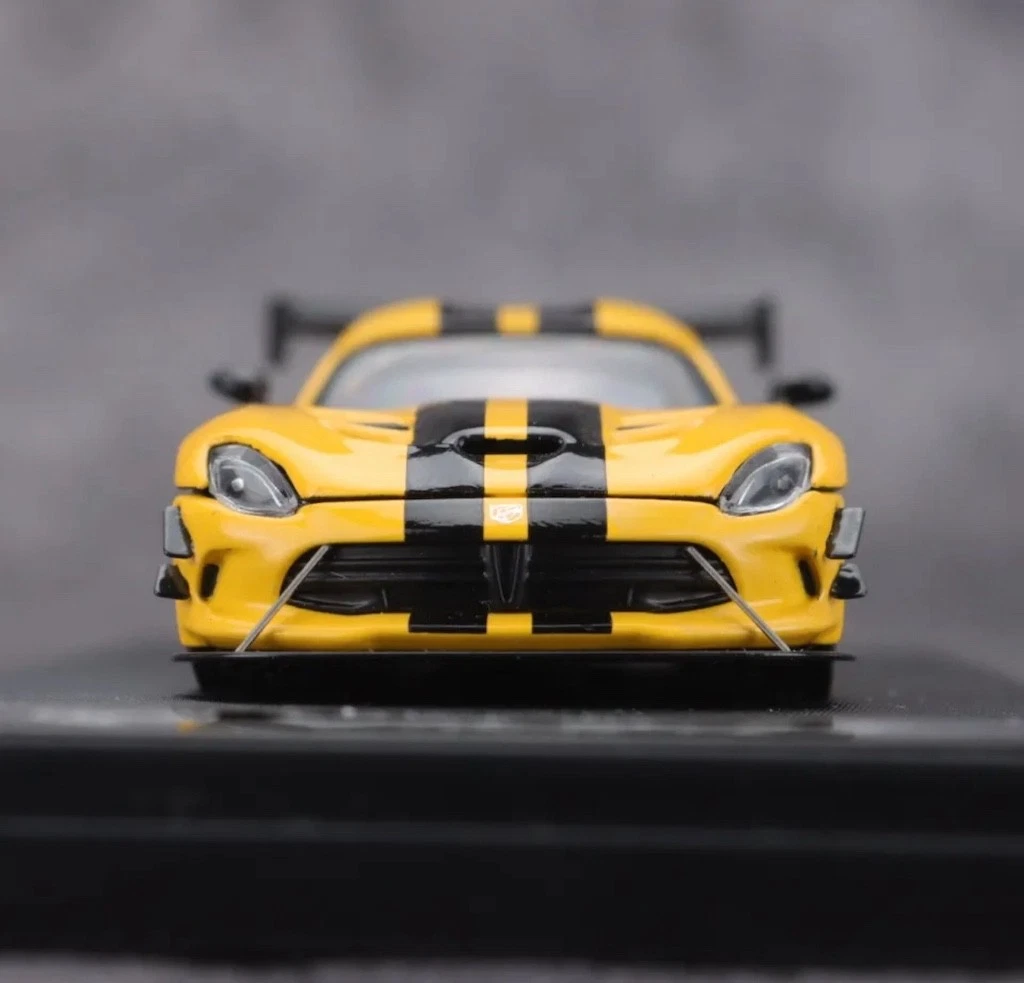 hm dodge viper acr y g5