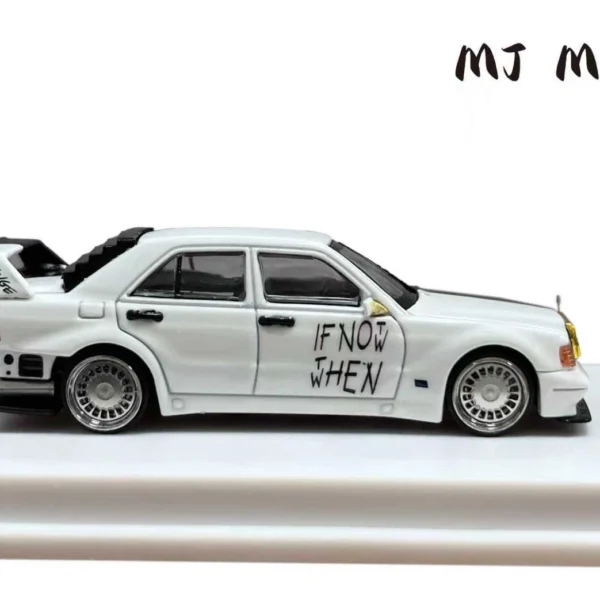 MJ Model 1:64 Mercedes-Benz 190E Black and White