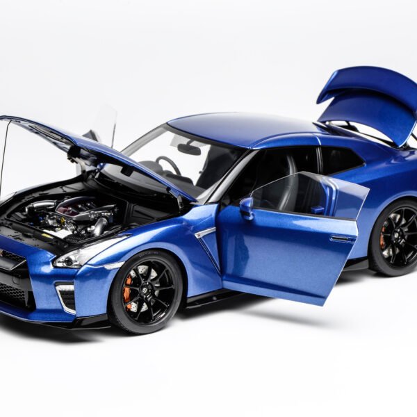 (Pre-Order) Motorhelix 1:18 Nissan GT-R R35 Track Edition Nismo 2020 Blue