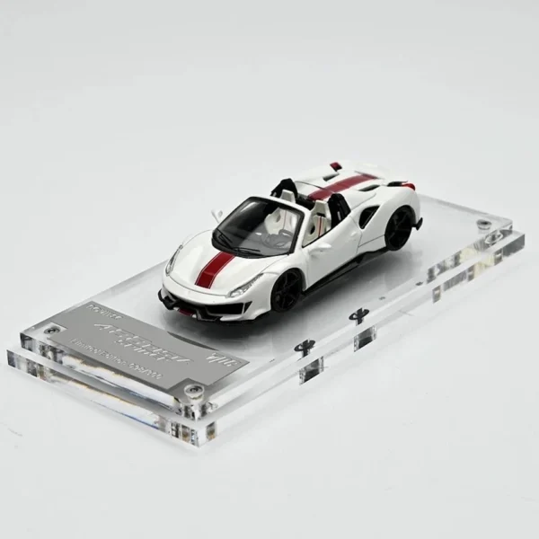 TPC 1:64 Novitec Ferrari 488 Pista Spider - White
