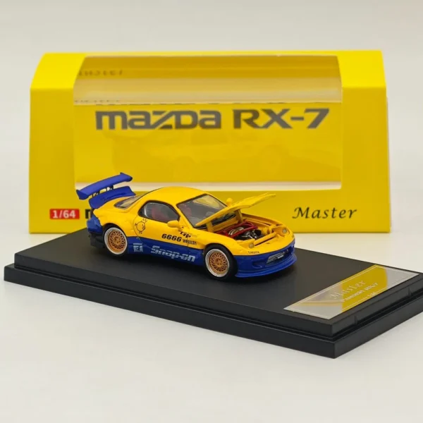 MASTER 1:64 Mazda RX-7 Rocket Rabbit - Yellow and Blue
