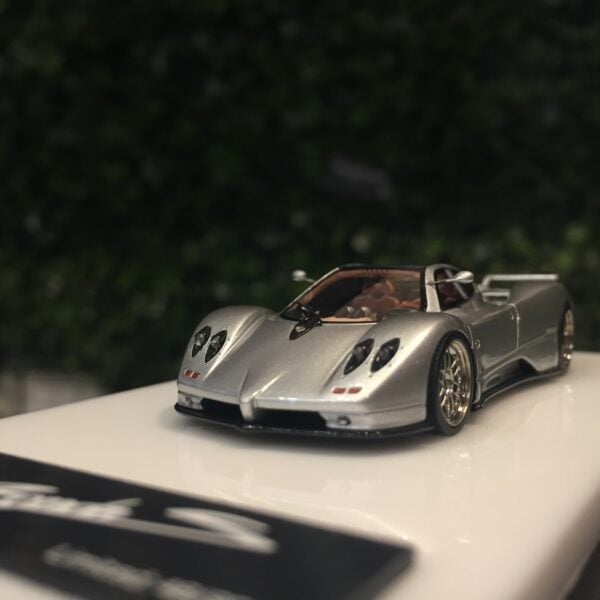 DMY 1:64 Resin Pagani Zonda S Azure Silver