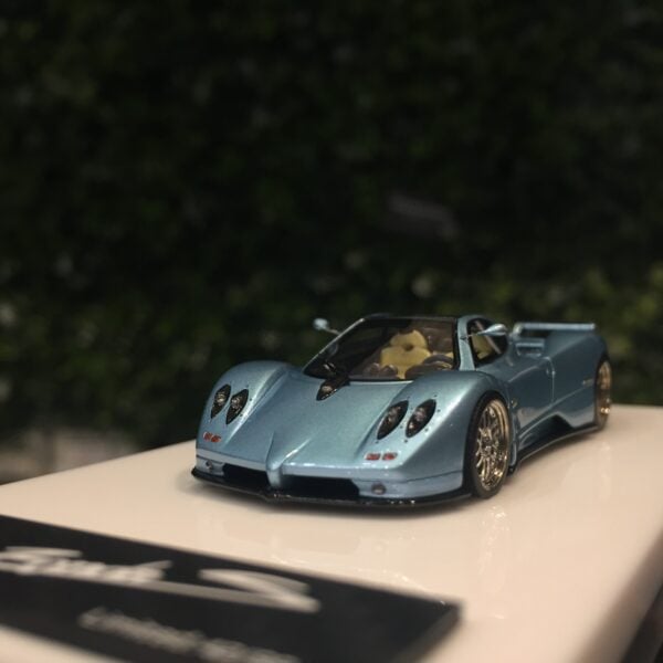 DMY 1:64 Resin Pagani Zonda S Azure Blue