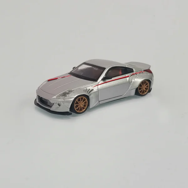 Solo Model 1:64 Nissan 350Z Rocket Bunny Silver