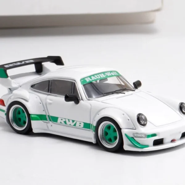 Star Model 1:64 White Green RWB 964 GT Racing