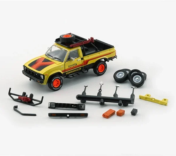 BM Creations BMC 1:64 Toyota 1980 Hilux N60 N70 Yellow Accessory Pack