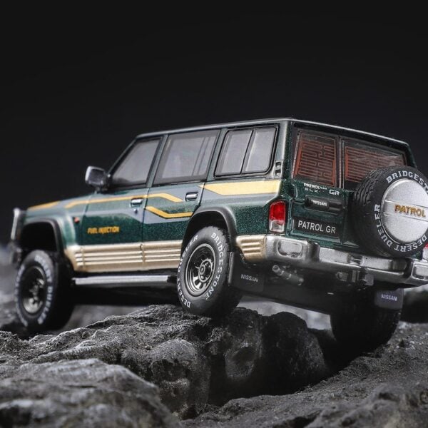 Shadow Pro by GCD 1:64 Tule Y60 Green with Flowers (LHD)