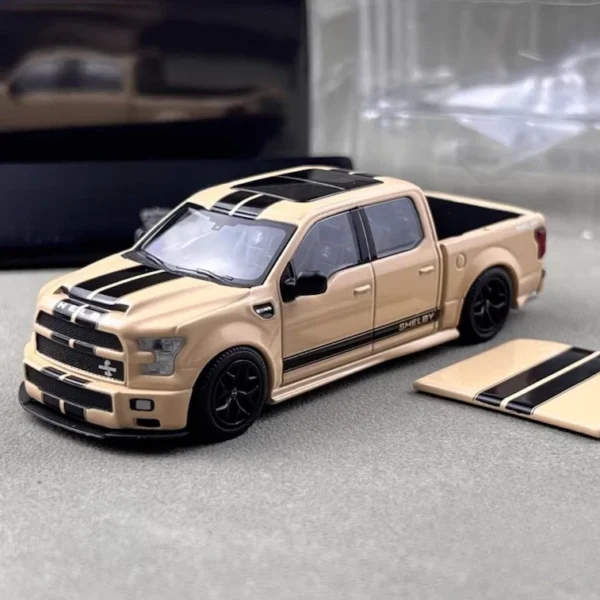 Funny Model 1:64 Ford F150 Super Snake Cream