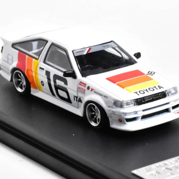 Street Warrior SW 1:64 White JDM AE86 Trueno TRD Widebody
