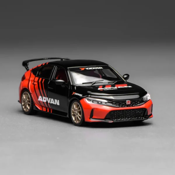 Motorhelix 1:64 FL5 Advan Livery