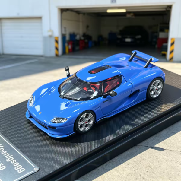 Rhino Model RM 1:64 Koenigsegg CC850 Hood Mechanic Locking - Blue