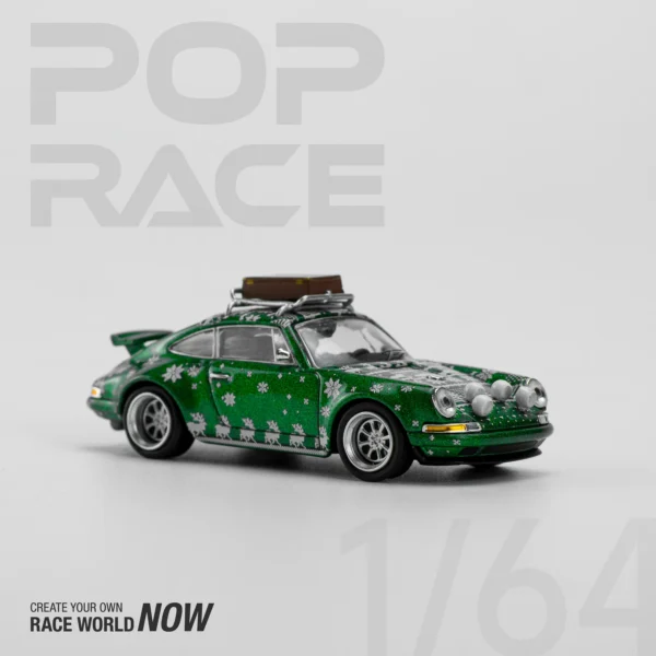 PopRace 1:64 Porsche Singer 911 (964) Christmas 2023 Green