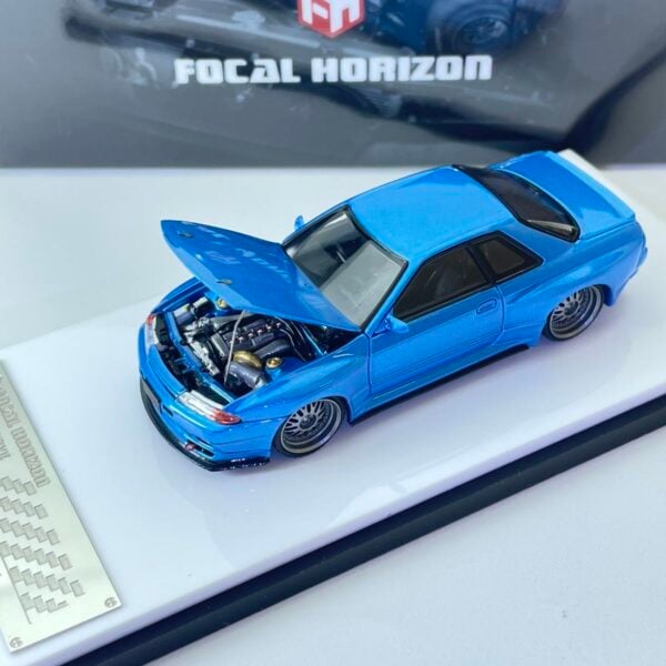 Focal Horizon 1:64 Nissan Skyline GT-R R32 Garage Active Metal Blue