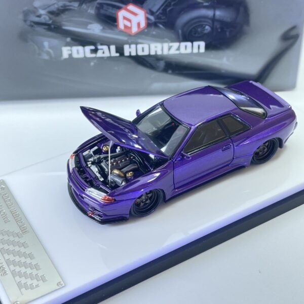 Focal Horizon 1:64 Nissan Skyline GT-R R32 Garage Active Metal Purple