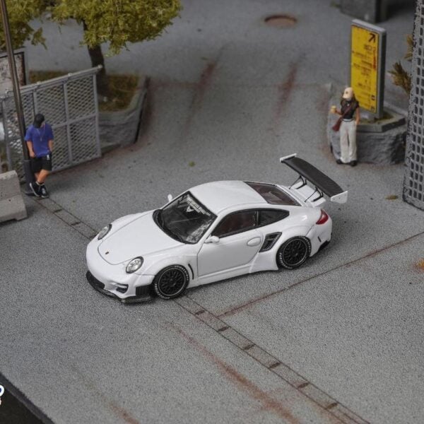 Star Model 1:64 Porsche 997 White