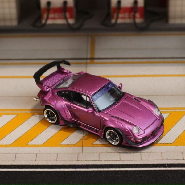 Street Weapon 1:64 RWB 993 Carmen Purple Metallic A Low Wing