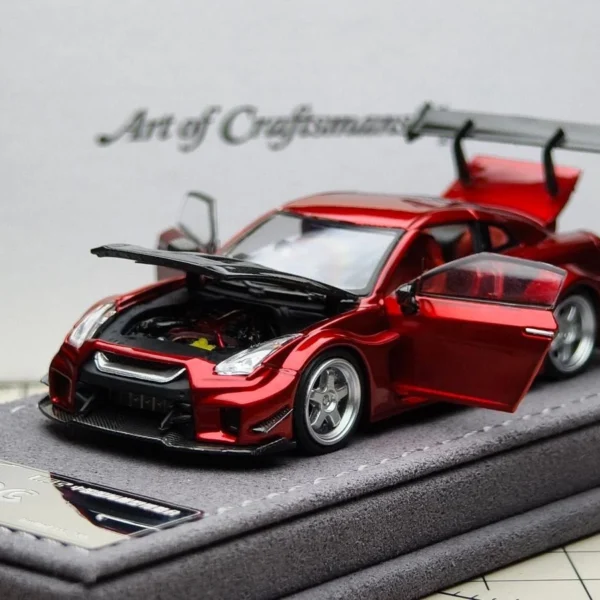 AOC 1:64 Nissan GTR R35 Metallic Red