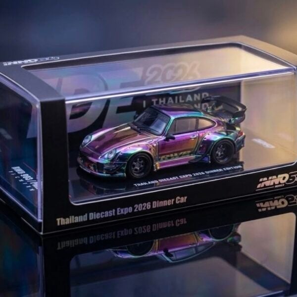 (Pre-Order) INNO64 Porsche 993 RWB TDE2026 Dinner Car