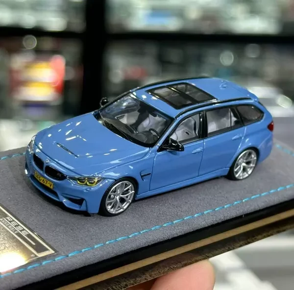 Mortal 1:64 BMW F81 M3 CS Touring Abu Dhabi Blue