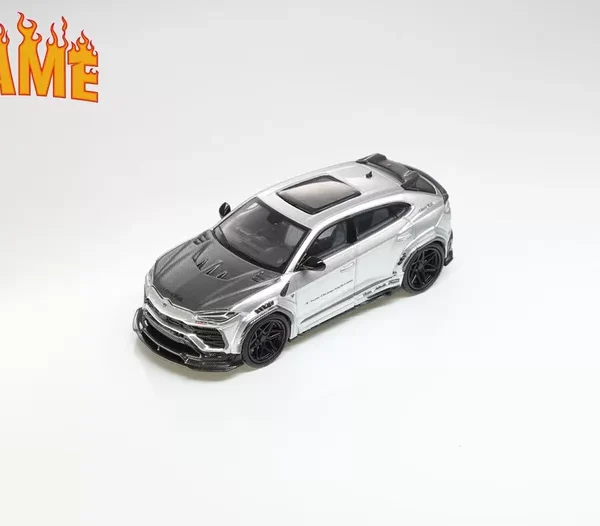 Flame 1:64 Lamborghini Urus Metallic Silver
