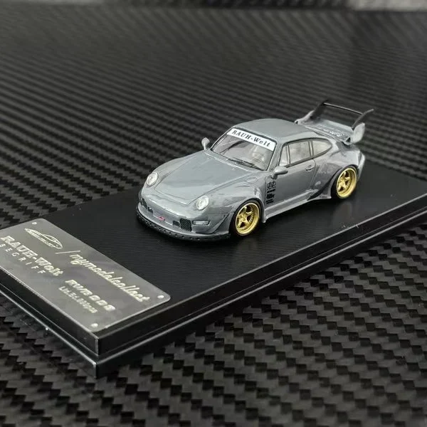 Model Collect 1:64 RWB 993 High Wing Cement Grey Single Deck Wing Gold Wheels