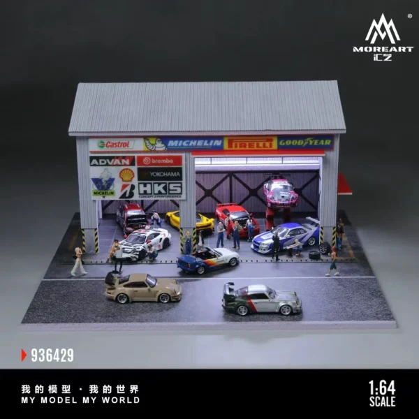 MoreArt 1:64 Racing Car Repair Shop