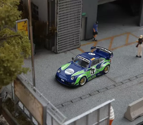 Star Model 1:64 RWB 993 Blue-Green Royal Ocean #3
