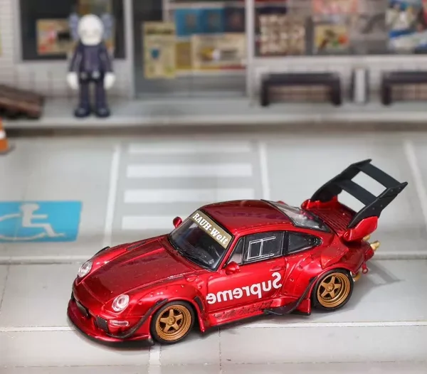 Street Weapon 1:64 RWB 993 Supreme Red High Wing