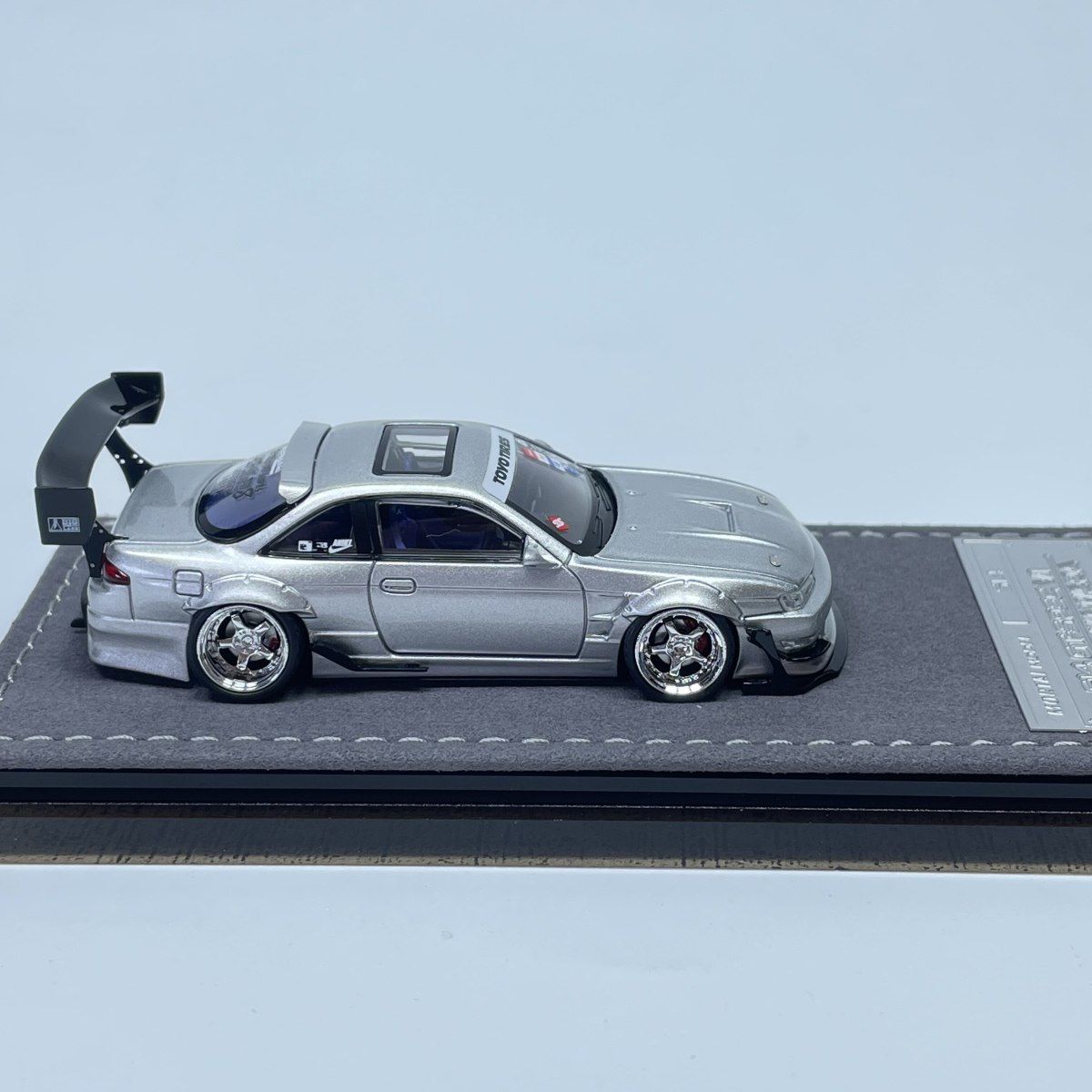 M64s14sil (4)