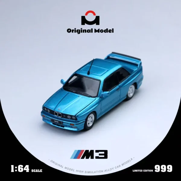 Original Model 1:64 BMW E30 M3 Blue