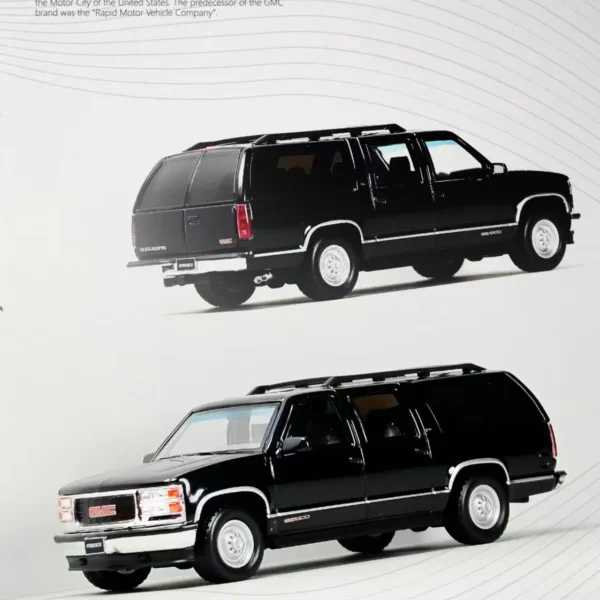 Bliss Model 1:64 GMC Suburban GT400 White