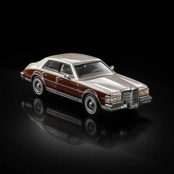 Turning crush 1:64 1985 Cadillac Seville-64 Brown/Silver