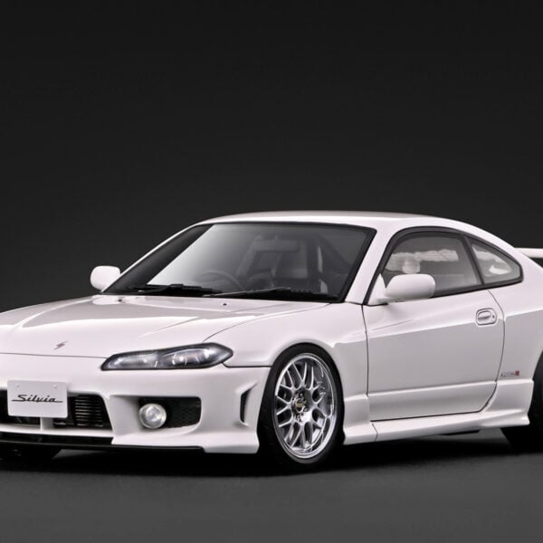 (Pre-Order) Ignition Model 1:18 Nissan Silvia spec R S15 White. Ends October 26th. Please Read Details!!