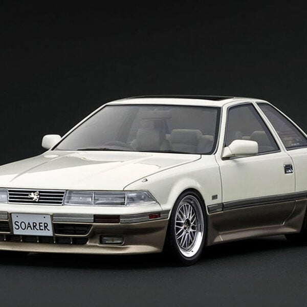 (Pre-Order) Ignition Model 1:18 Toyota SOARER Z20 3.0GT-LIMITED Pearl White/Gold. Ends October 26th. Please Read Details!!
