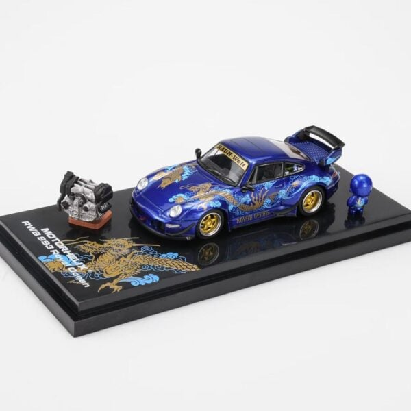 MOTORHELIX 1:64 RWB 993 Royal Ocean - Chance at a Chase