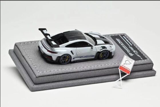TP 1:64 Porsche 911 992 GT3 RS Nürburgring lap Time Record With Record Board