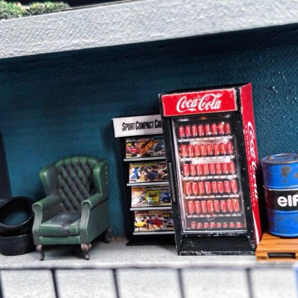 Diorama Accessory 1:64 Coca Cola Vending Machine