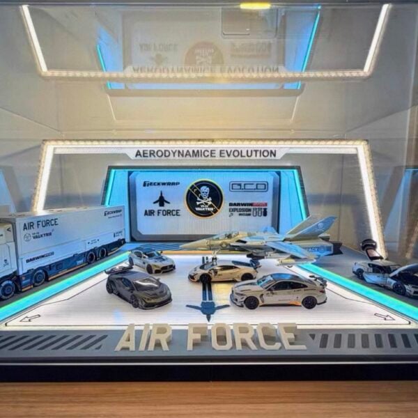 Pablo’s Diecast Garage Exclusives - Air Force Display with LED lights for 1:64 cars. SPECIAL ORDER! READ DESCRIPTION!